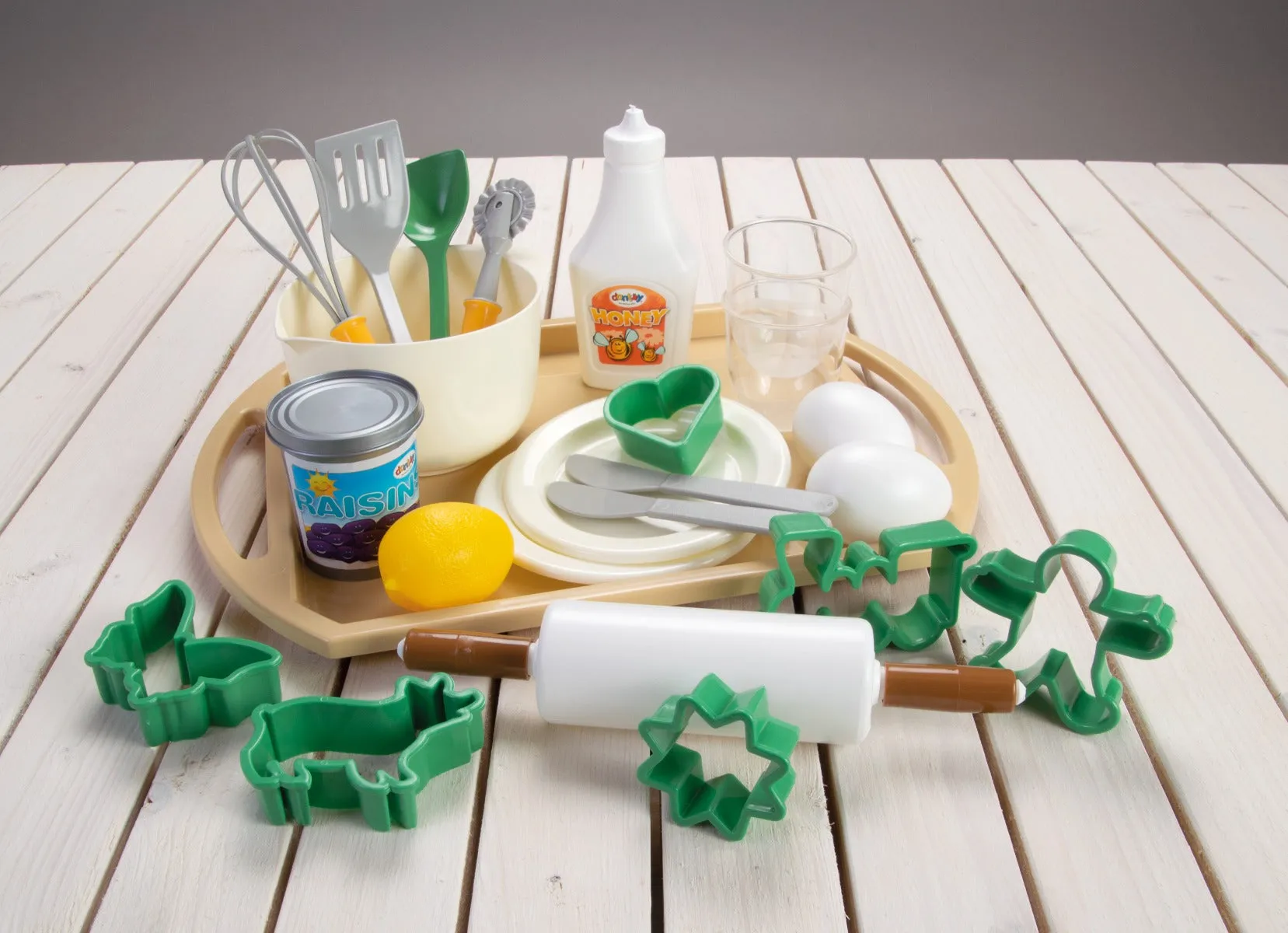 Dantoy Green Garden Baking Set on Tray in net