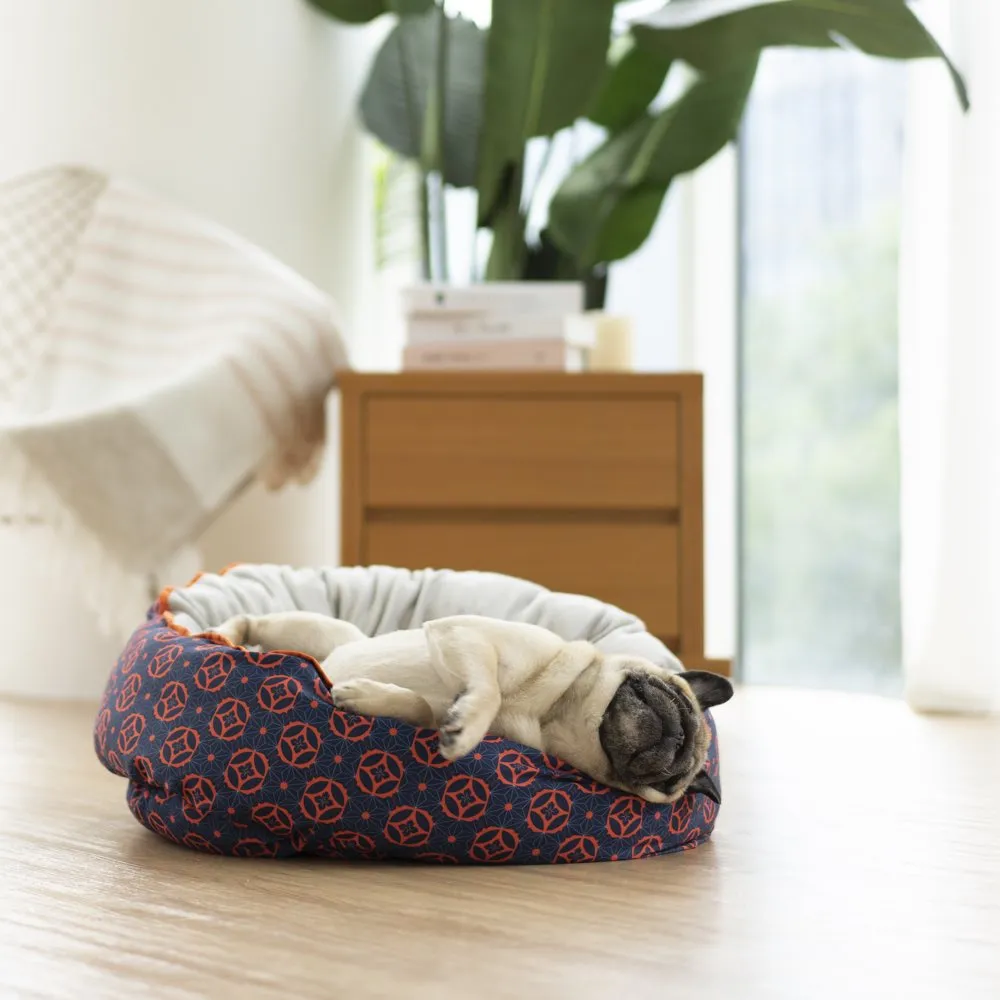 Ohpopdog Heritage Reversible Dog Bed (Baba Navy 150)